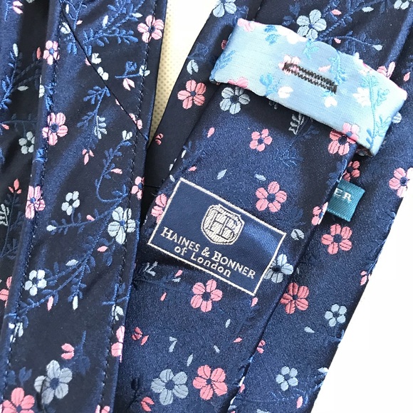 Vintage Haines and Bonner of London Tie Pure Silk Blue and Pink Geometric Square Necktie 58 x 3.25 Vintage Tie Shop T1186